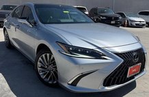 2024 Lexus ES 350 Ultra Luxury