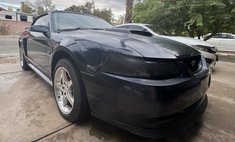 2002 Ford Mustang GT Deluxe