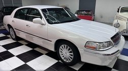 2003 Lincoln Town Car Executive