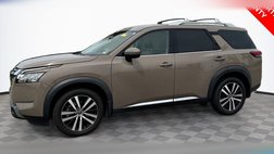 2023 Nissan Pathfinder Platinum