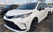 2023 Toyota Sienna XSE 7-Passenger