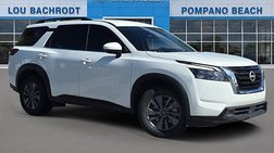 2024 Nissan Pathfinder SV