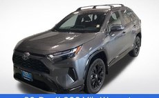 2022 Toyota RAV4 Hybrid SE