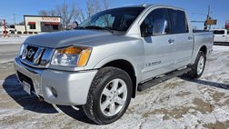 2010 Nissan Titan SE