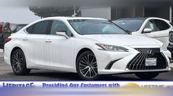 2025 Lexus ES 300h Base