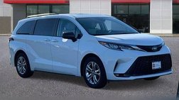 2022 Toyota Sienna XSE 7-Passenger