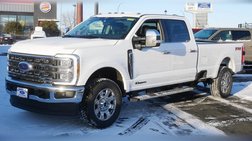 2026 Ford Super Duty F-350 Lariat