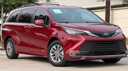 2021 Toyota Sienna XLE