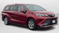 2022 Toyota Sienna Platinum 7-Passenger