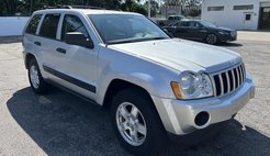 2005 Jeep Grand Cherokee Laredo