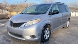 2014 Toyota Sienna LE