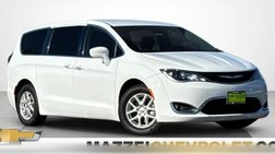 2020 Chrysler Pacifica Touring