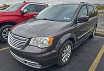 2016 Chrysler Town and Country Touring