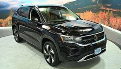 2024 Volkswagen Taos SE 4Motion