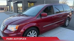 2016 Chrysler Town and Country Touring