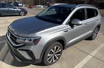 2022 Volkswagen Taos SE 4Motion