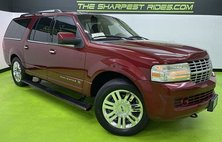 2014 Lincoln Navigator L Base