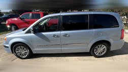 2013 Chrysler Town and Country Touring-L