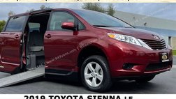 2019 Toyota Sienna LE Wheelchair Van
