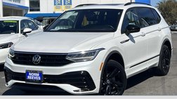 2023 Volkswagen Tiguan SE R-Line Black