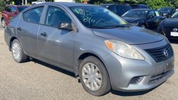 2014 Nissan Versa 1.6 S Plus