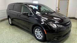 2024 Chrysler Voyager LX