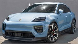 2025 Porsche Macan 4S Electric