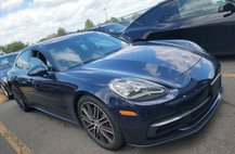 2018 Porsche Panamera 4S