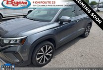 2022 Volkswagen Taos SE 4Motion