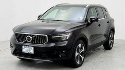 2023 Volvo XC40 B5 Plus Bright Theme