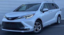 2023 Toyota Sienna Platinum 7-Passenger