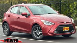 2020 Toyota Yaris Hatchback LE