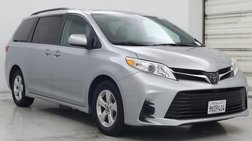 2020 Toyota Sienna LE 7-Passenger Auto Access Seat