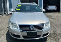 2010 Volkswagen Passat Komfort PZEV