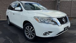 2016 Nissan Pathfinder SV