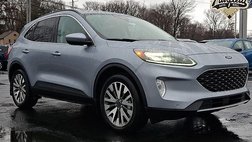 2022 Ford Escape Hybrid Titanium