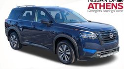 2022 Nissan Pathfinder SL