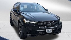 2023 Volvo XC60 B5 Ultimate Dark Theme