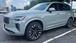 2025 Volvo XC90 T8 Plus Bright Theme 7P