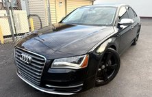 2013 Audi S8 4.0T quattro