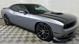 2017 Dodge Challenger 392 HEMI Scat Pack Shaker