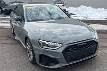 2022 Audi S4 3.0T quattro Premium Plus