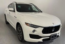 2017 Maserati Levante Base