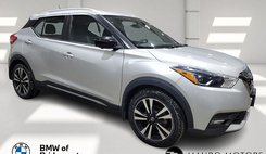 2020 Nissan Kicks SR