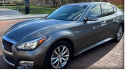 2016 Infiniti Q70 3.7
