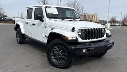 2025 Jeep Gladiator NightHawk
