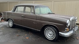 1966 Mercedes-Benz 230