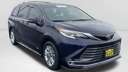 2021 Toyota Sienna Platinum 7-Passenger