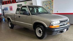 2002 Chevrolet S-10 LS