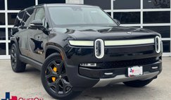 2023 Rivian R1S Adventure